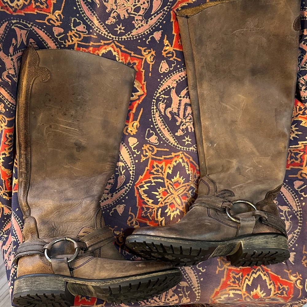 Steve Madden Leather Fleur-de-lis Boho Boots